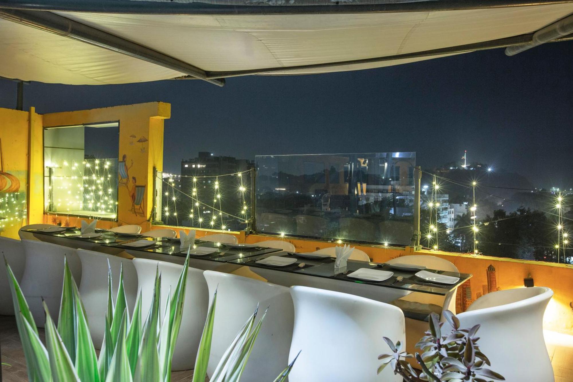 乌代浦孟买屋酒店 烏代浦 外观 照片